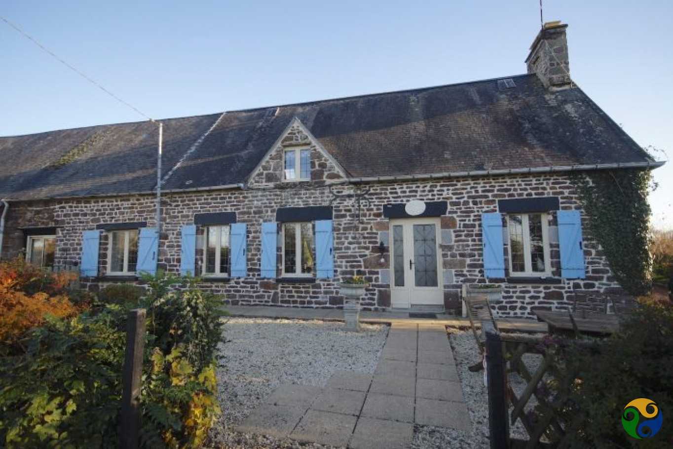 rumah dalam Gavray-sur-Sienne, Normandy 10844028