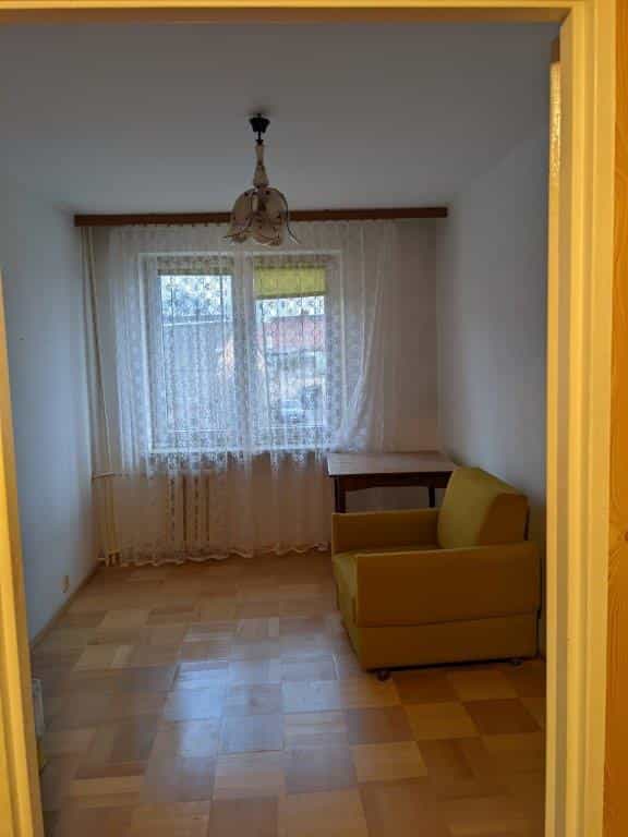 公寓 在 戈尼亚兹, 波德拉斯基 10844072