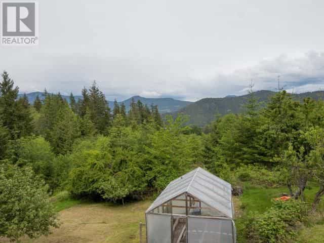 عمارات في Powell River, British Columbia 10844086