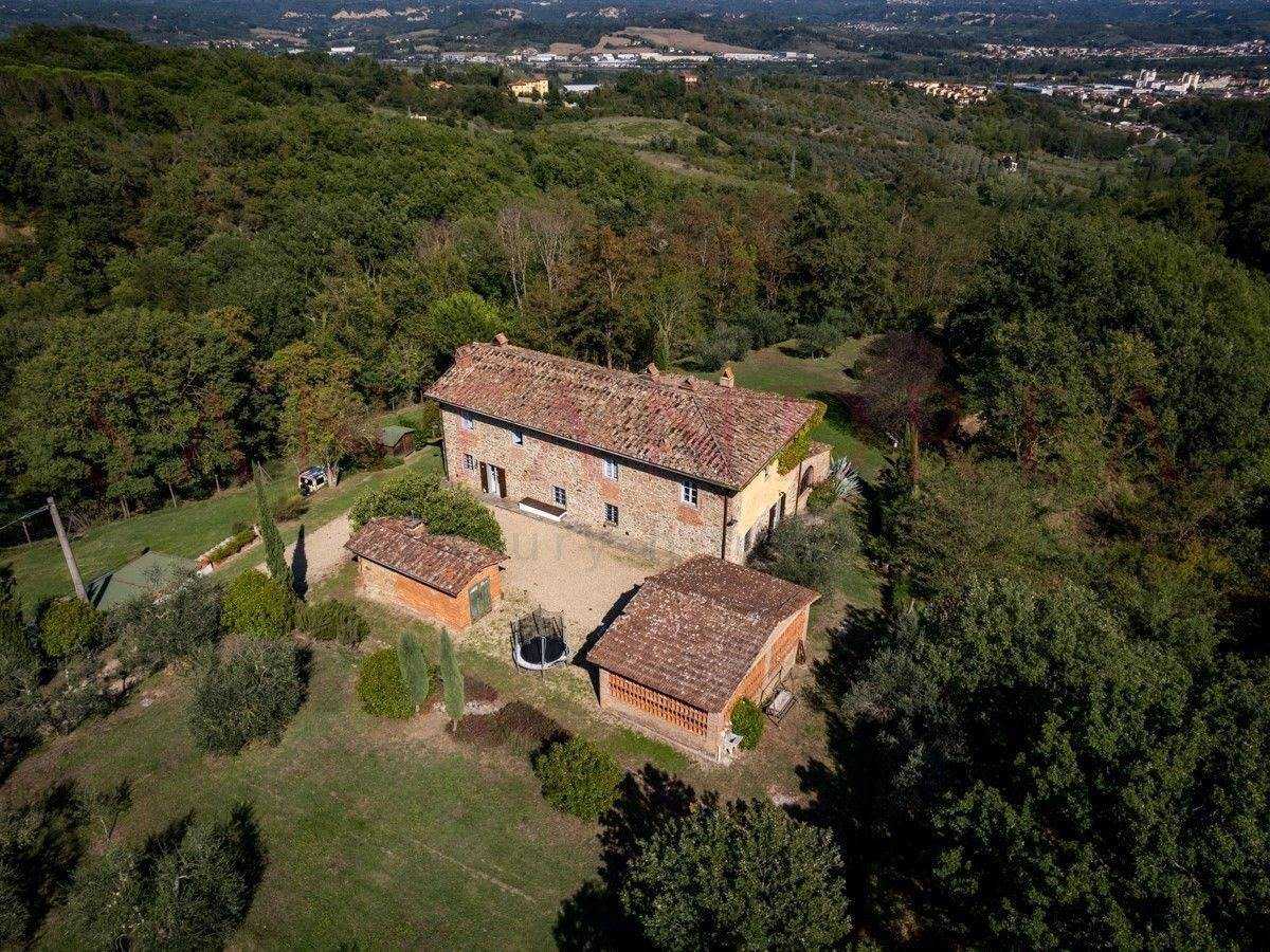 жилой дом в Incisa in Valdarno, Tuscany 10844114