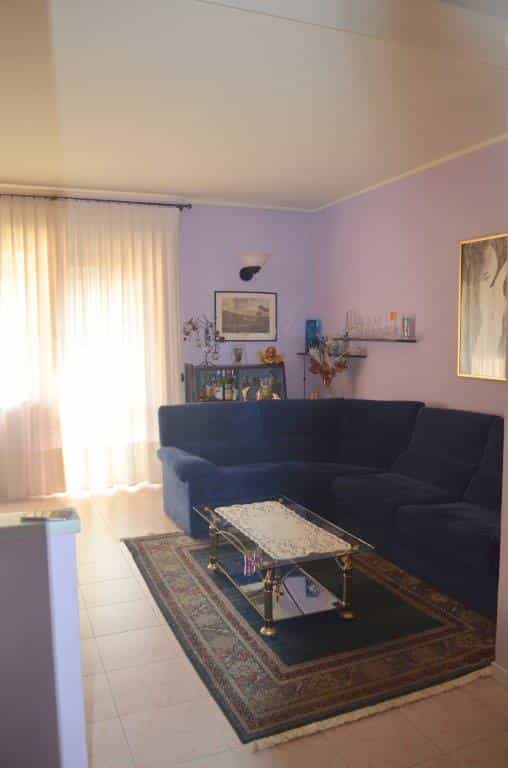 Condominium in Rocchette, Veneto 10844127