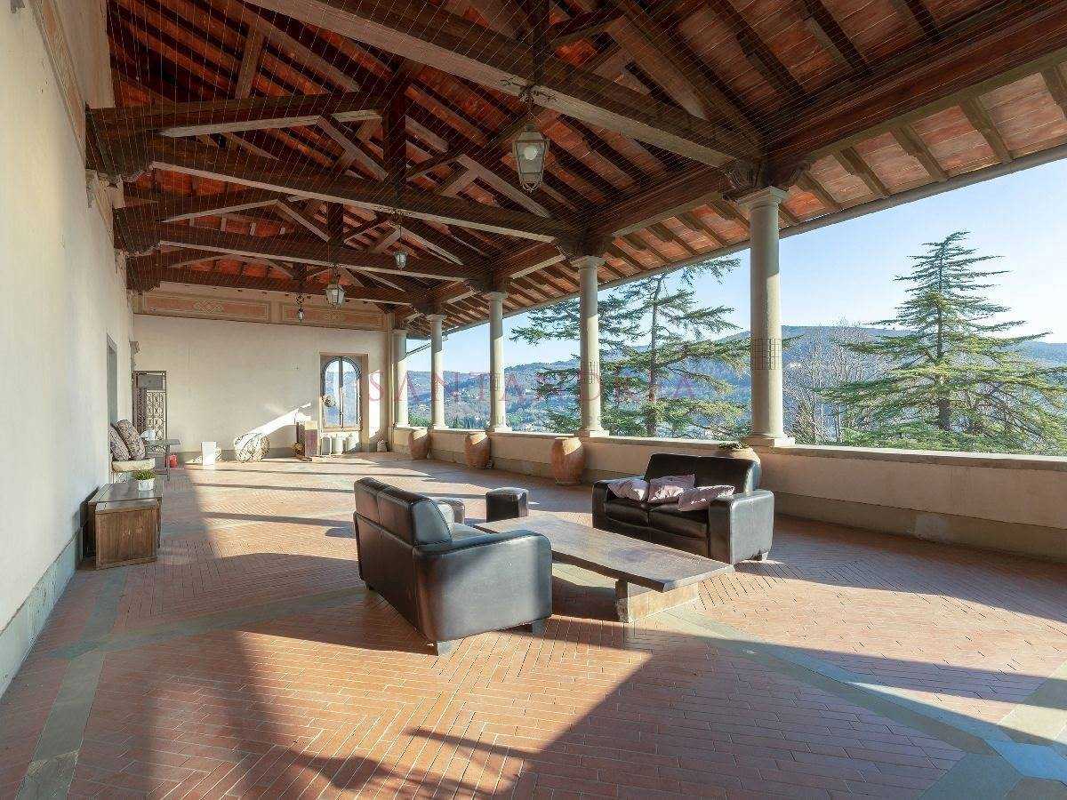 rumah dalam Borgunto, Tuscany 10844130