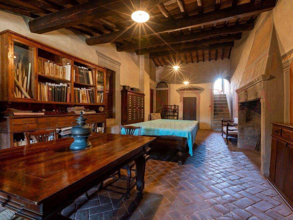 Talo sisään , Tuscany 10844147
