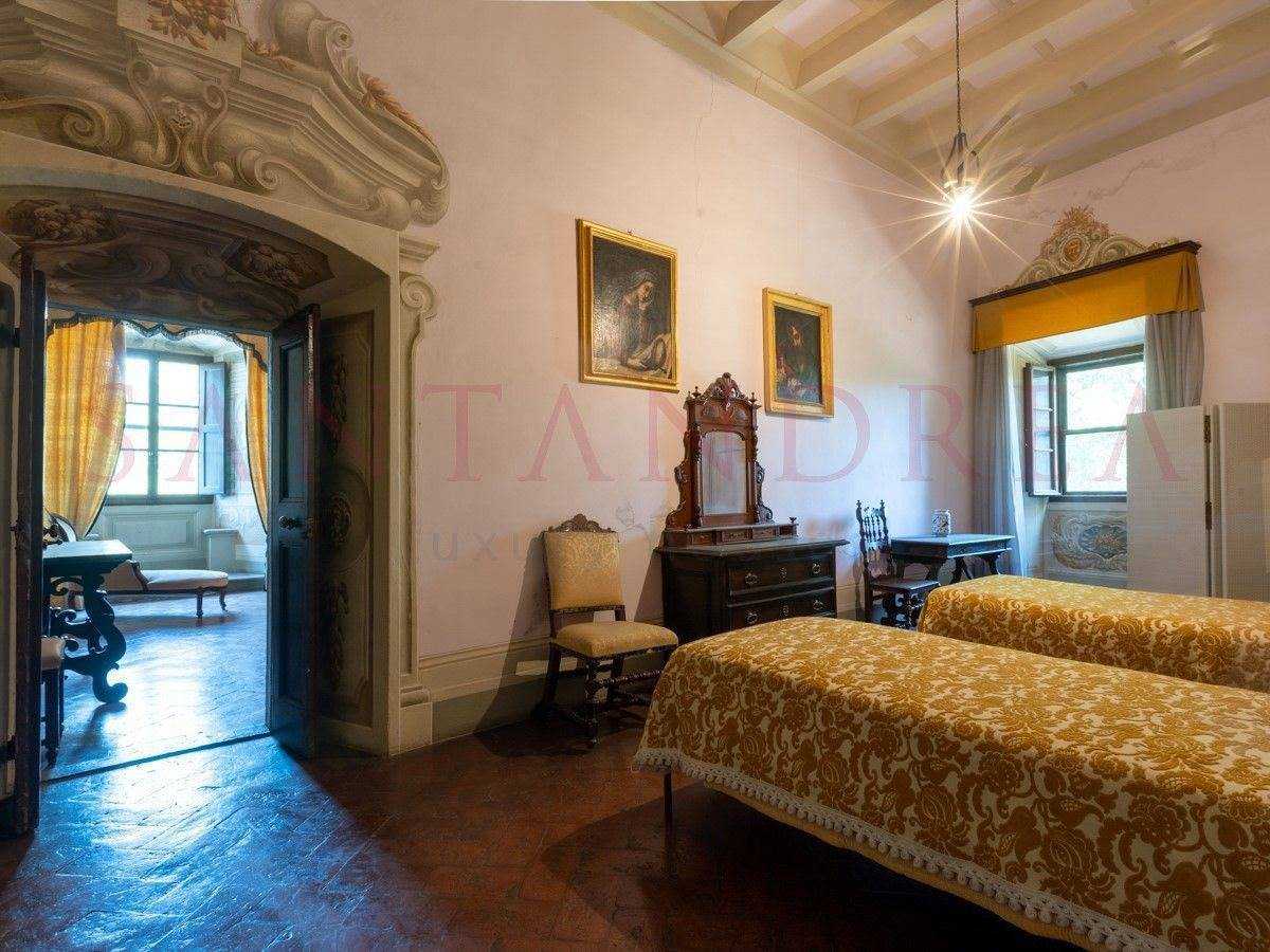 жилой дом в , Tuscany 10844147