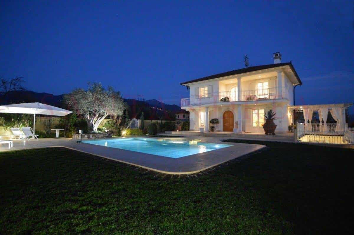 Будинок в Pietrasanta, Tuscany 10844219