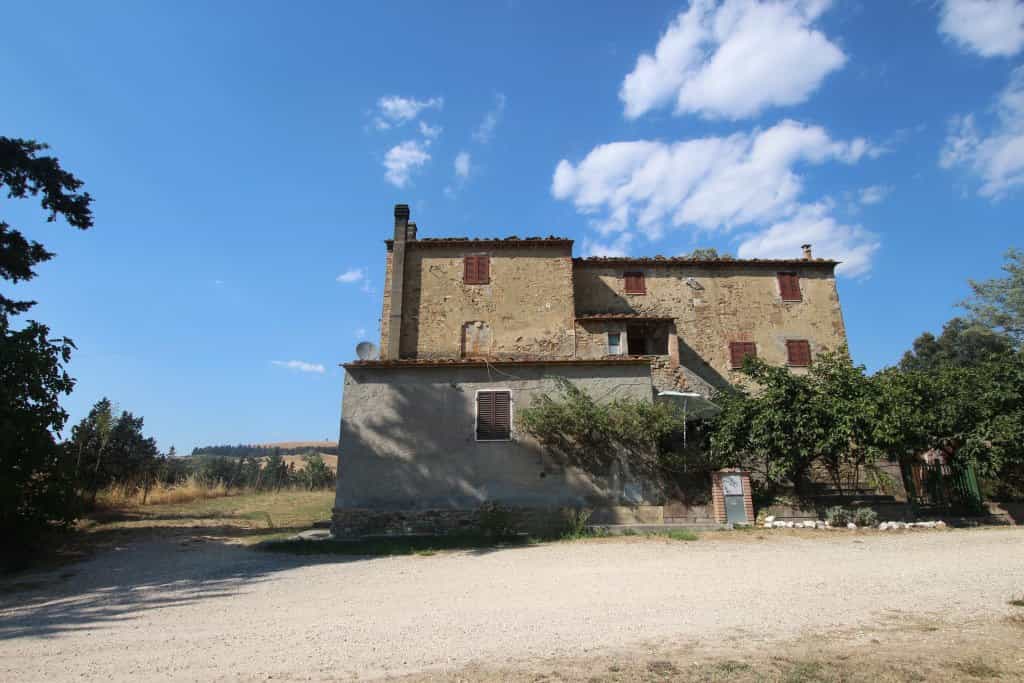 Rumah di Castel San Gimignano, Tuscany 10844233