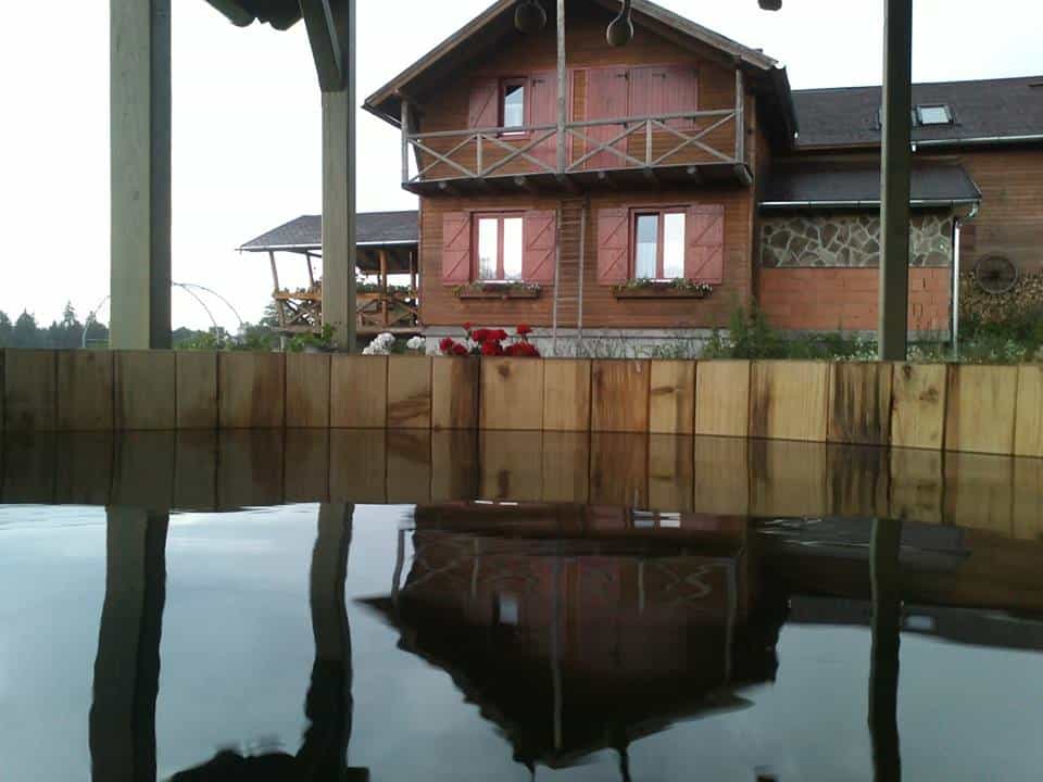 房子 在 Vărșag, Harghita County 10844257