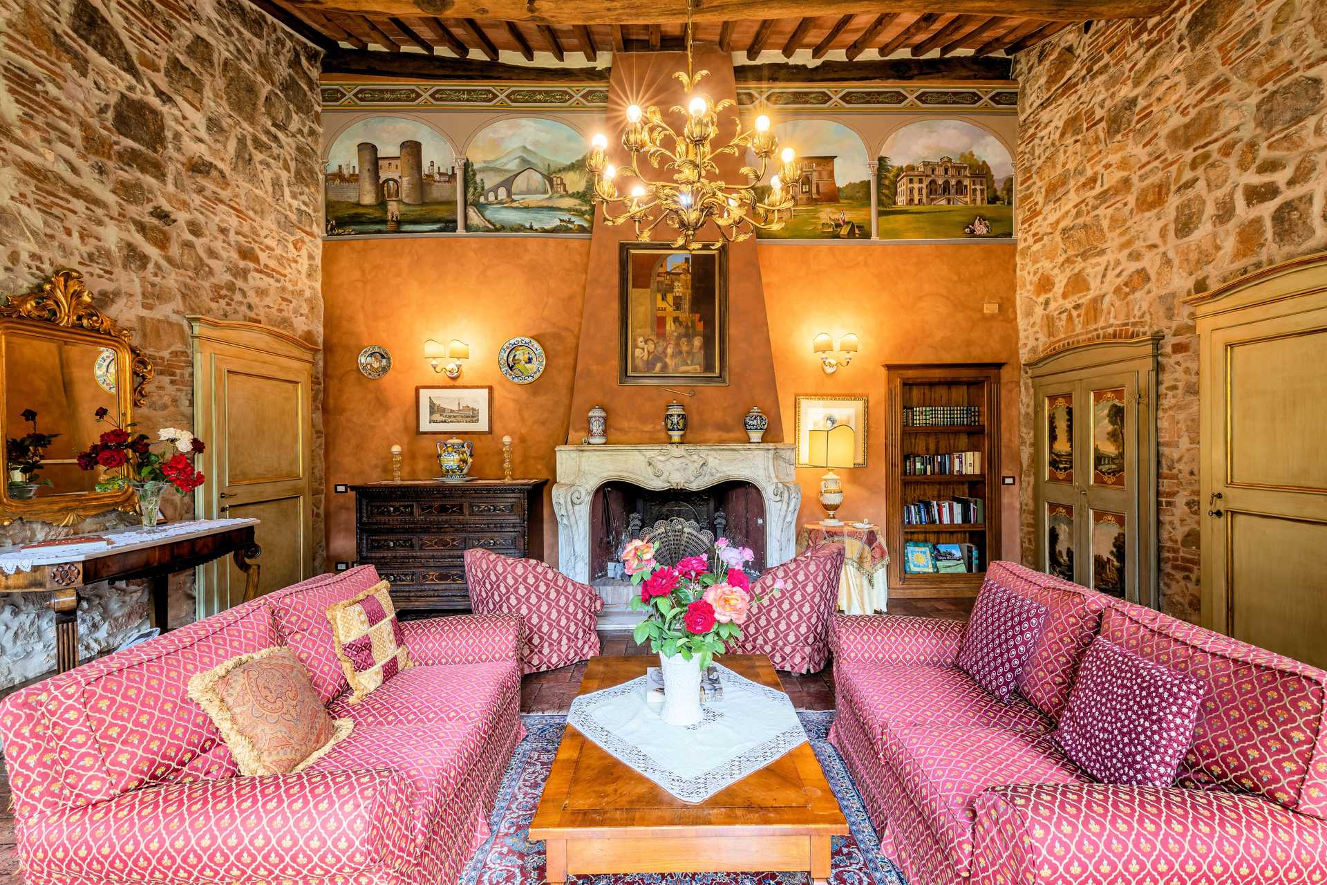 House in Lucca, Tuscany 10844264