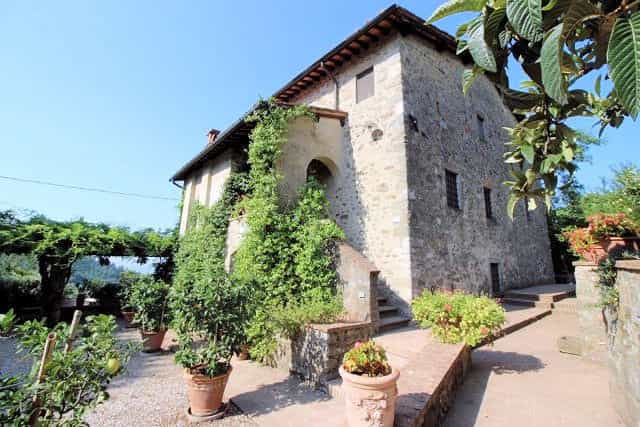 Talo sisään Guardistallo, Toscana 10844273