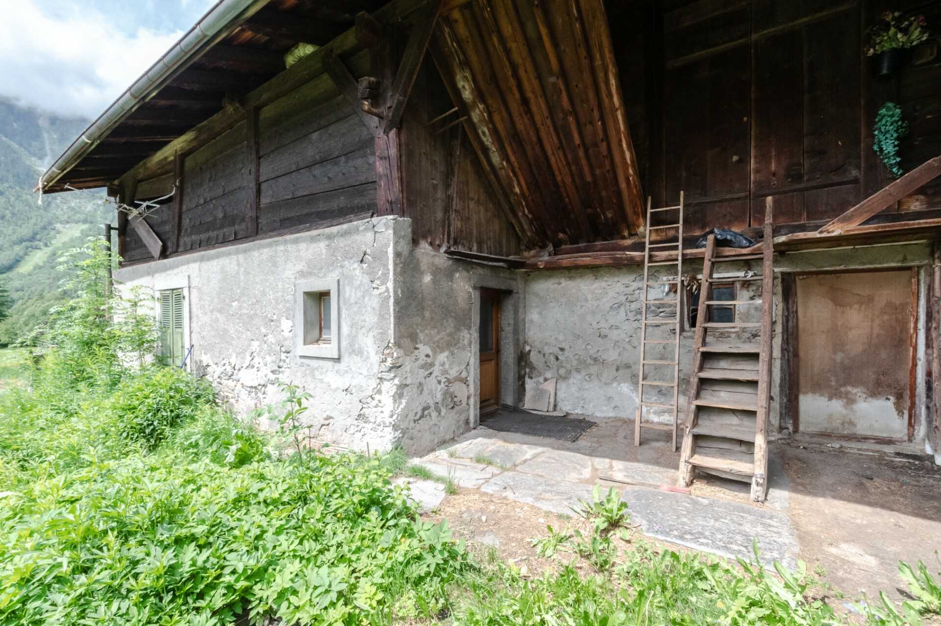 casa en Les Praz-de-Chamonix, Auvergne-Rhone-Alpes 10844337