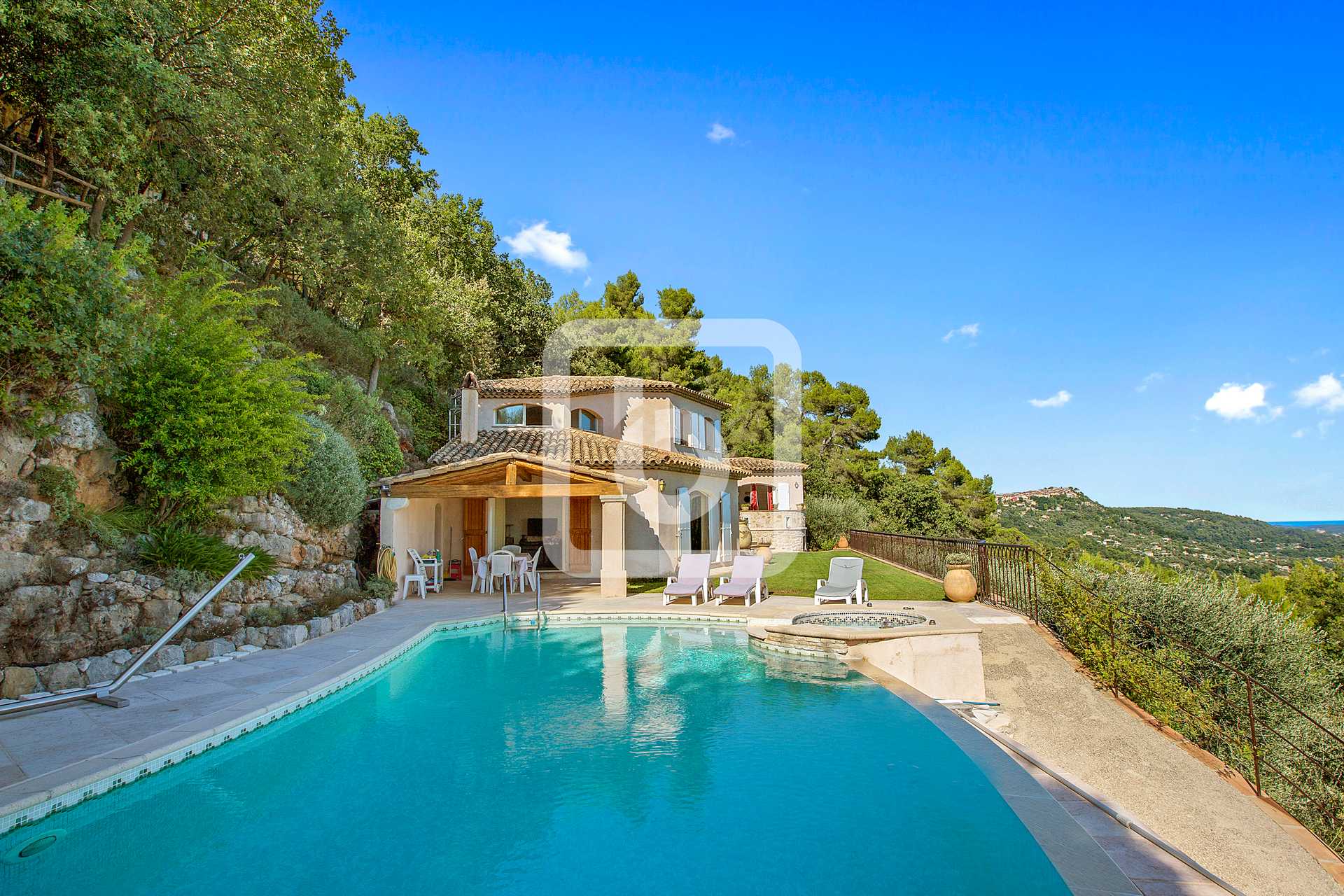 Rumah di Speracedes, Provence-Alpes-Cote d'Azur 10844588