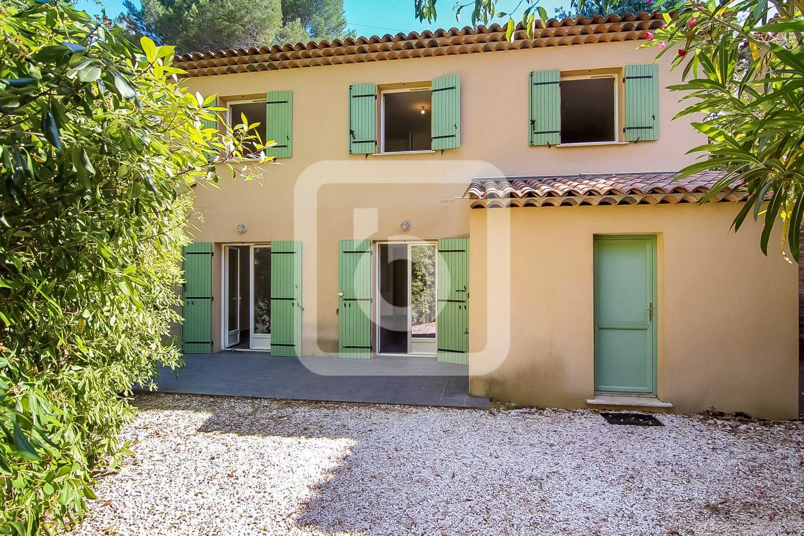 Rumah di Mougin, Provence-Alpes-Cote d'Azur 10844627
