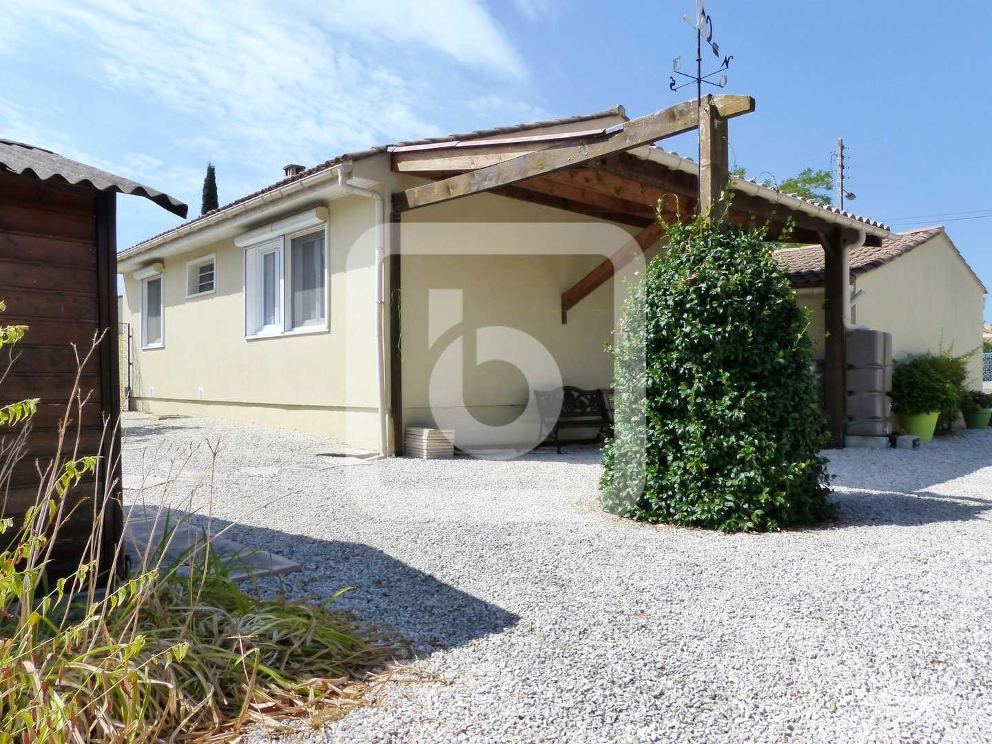House in Forcalqueiret, Provence-Alpes-Cote d'Azur 10844773