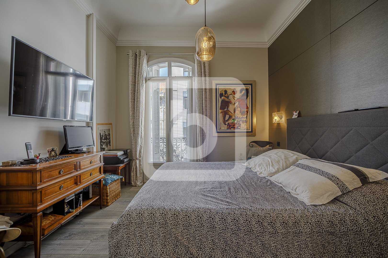 公寓 在 Antibes, Provence-Alpes-Côte d'Azur 10845308