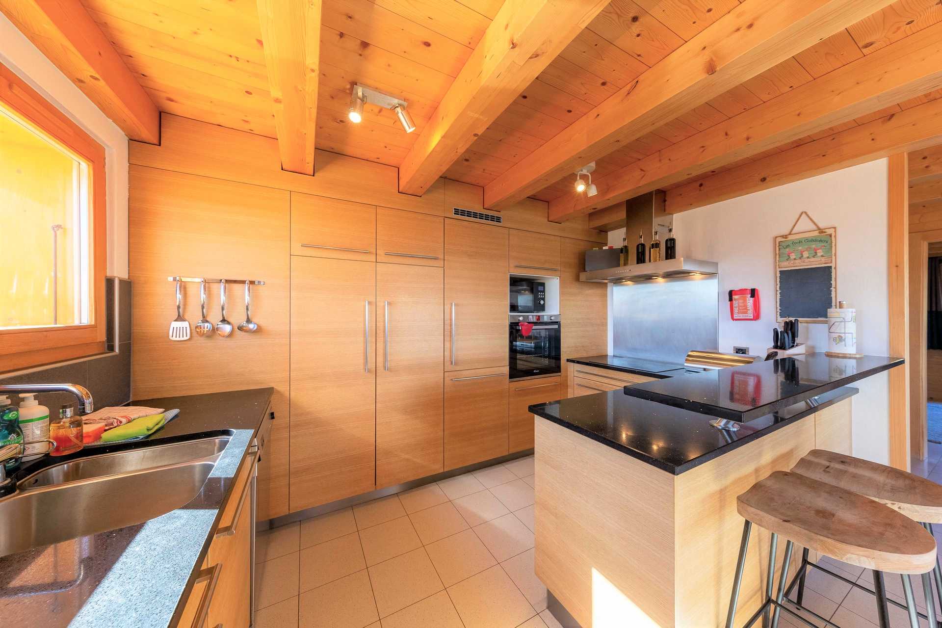 House in Conthey, Valais 10845461