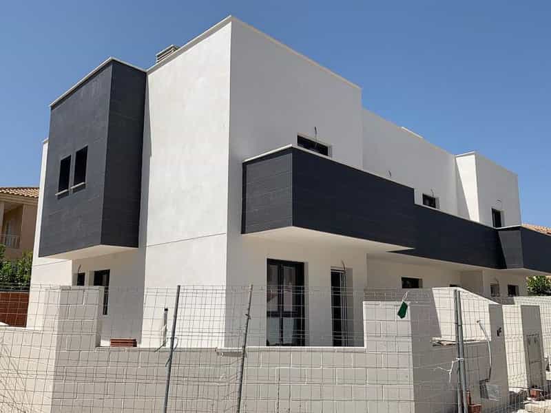 House in Benidorm, Comunidad Valenciana 10845607