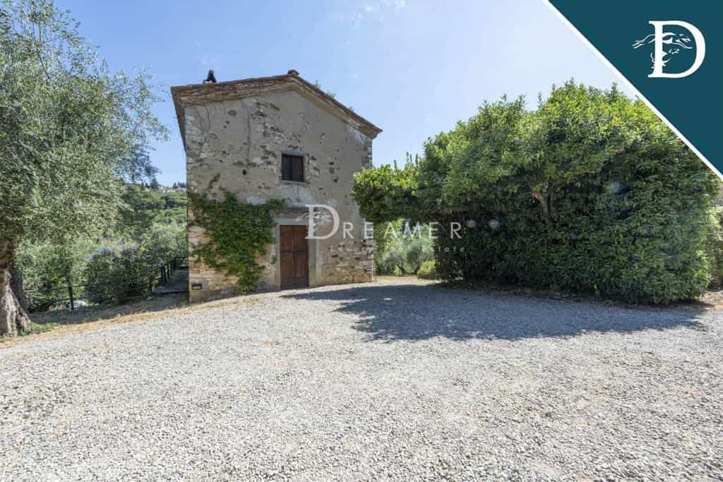 жилой дом в , Tuscany 10845674