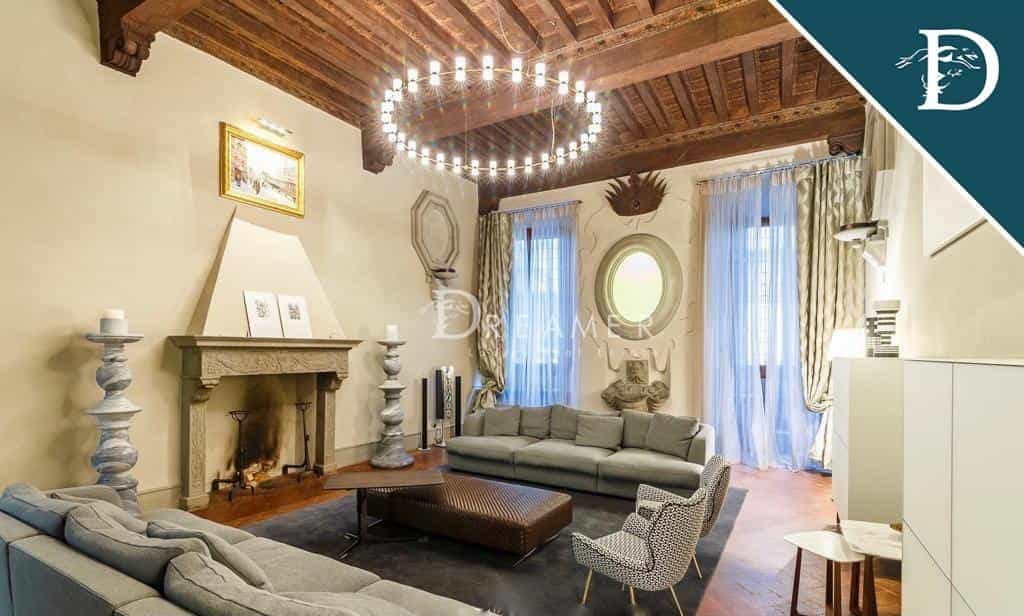 Condominium dans Florence, Toscane 10845697