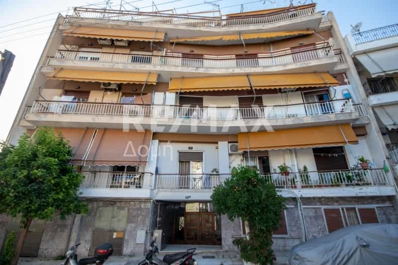 Condominium in Volos, Thessalia 10845762
