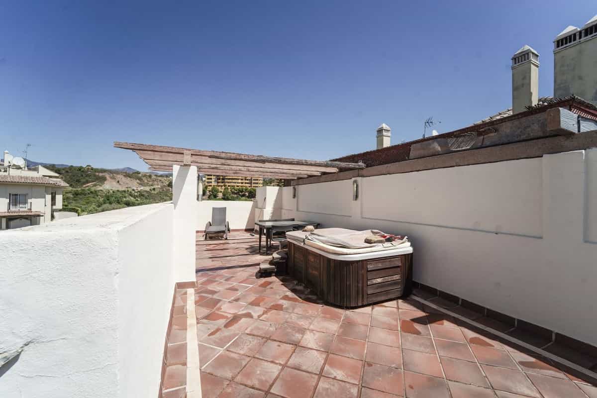 House in Marbella, Andalucía 10846200