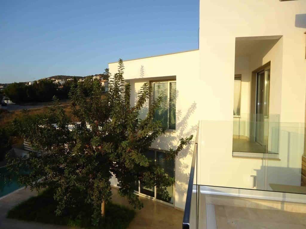 жилой дом в Tala, Paphos 10846282