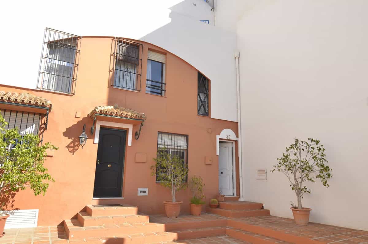 Huis in Torremolinos, Andalucía 10846366
