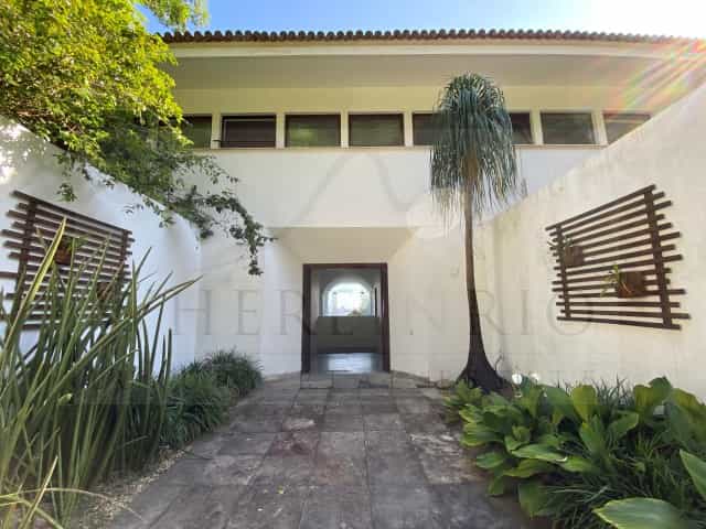 House in , State of Rio de Janeiro 10846386