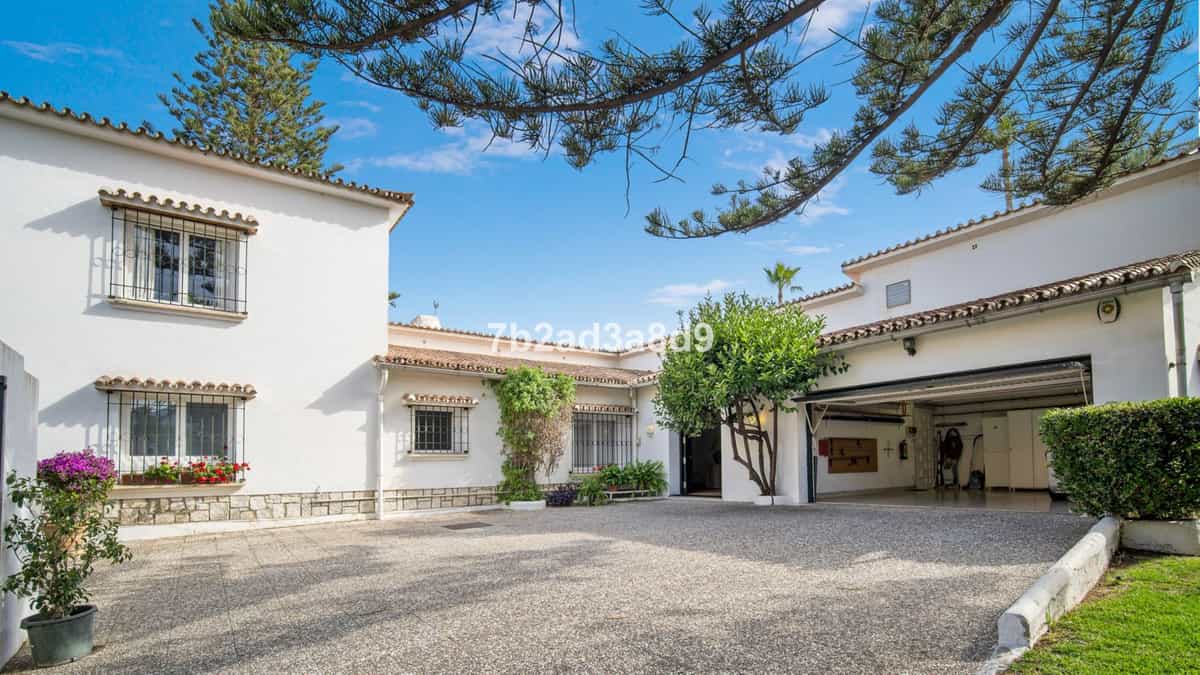 rumah dalam Marbella, Andalucía 10846390