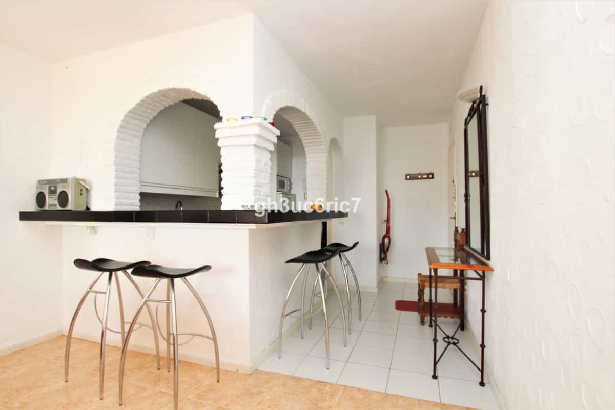 Condominium in Fuengirola, Andalusië 10846497