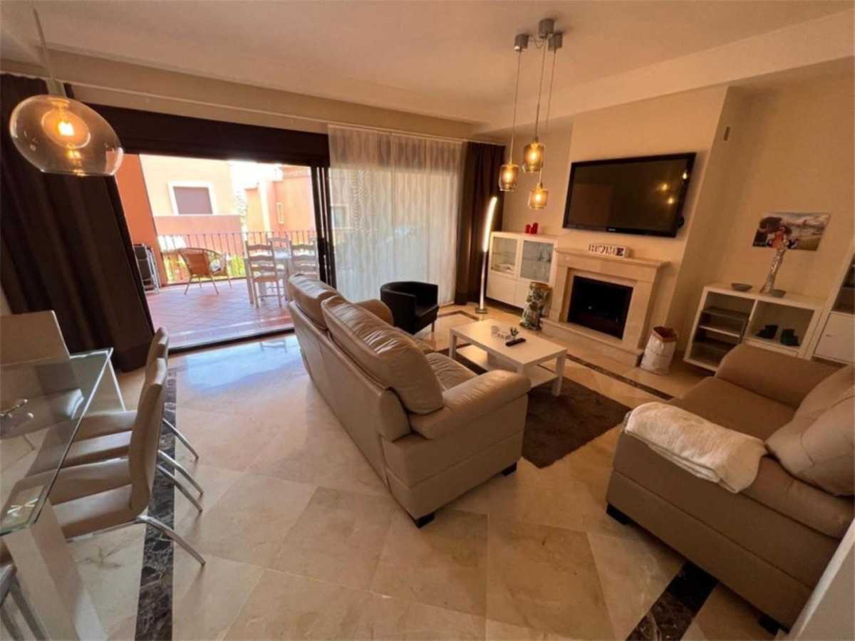 House in Estepona, Andalusia 10846727