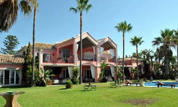 Rumah di San Pedro de Alcantara, Andalusia 10847141