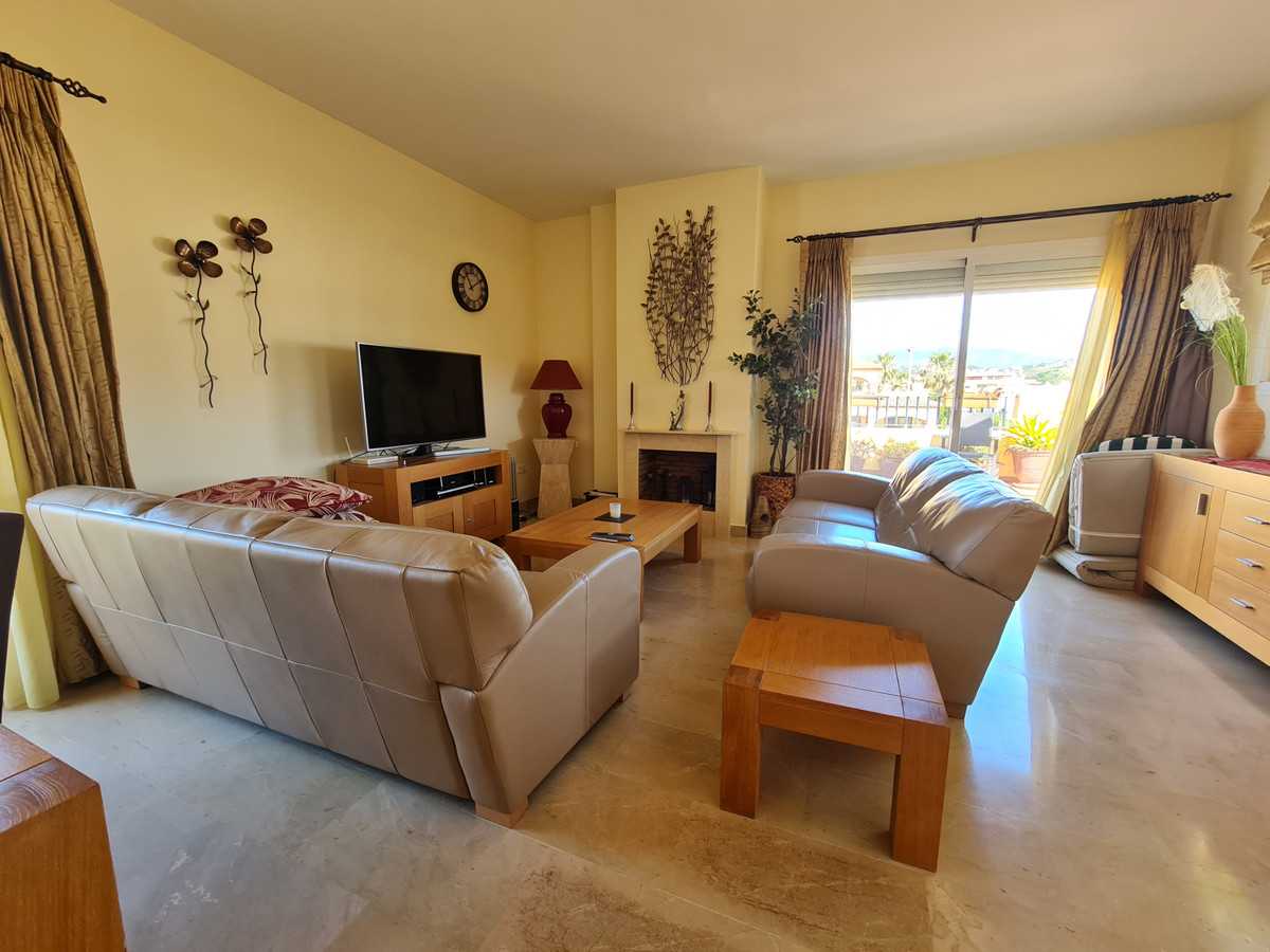 Condominium in Fuengirola, Andalusia 10847165