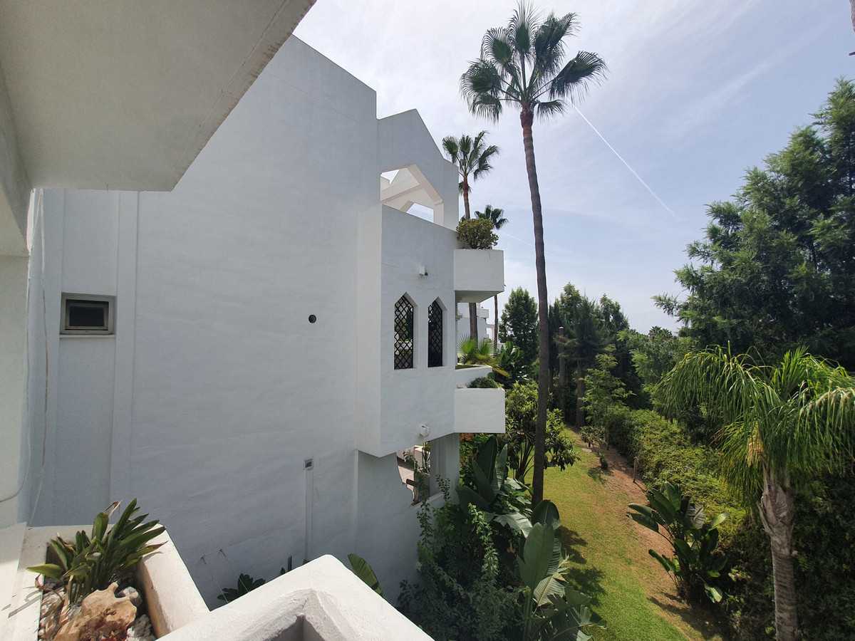 Condominium in Marbella, Andalusië 10847475