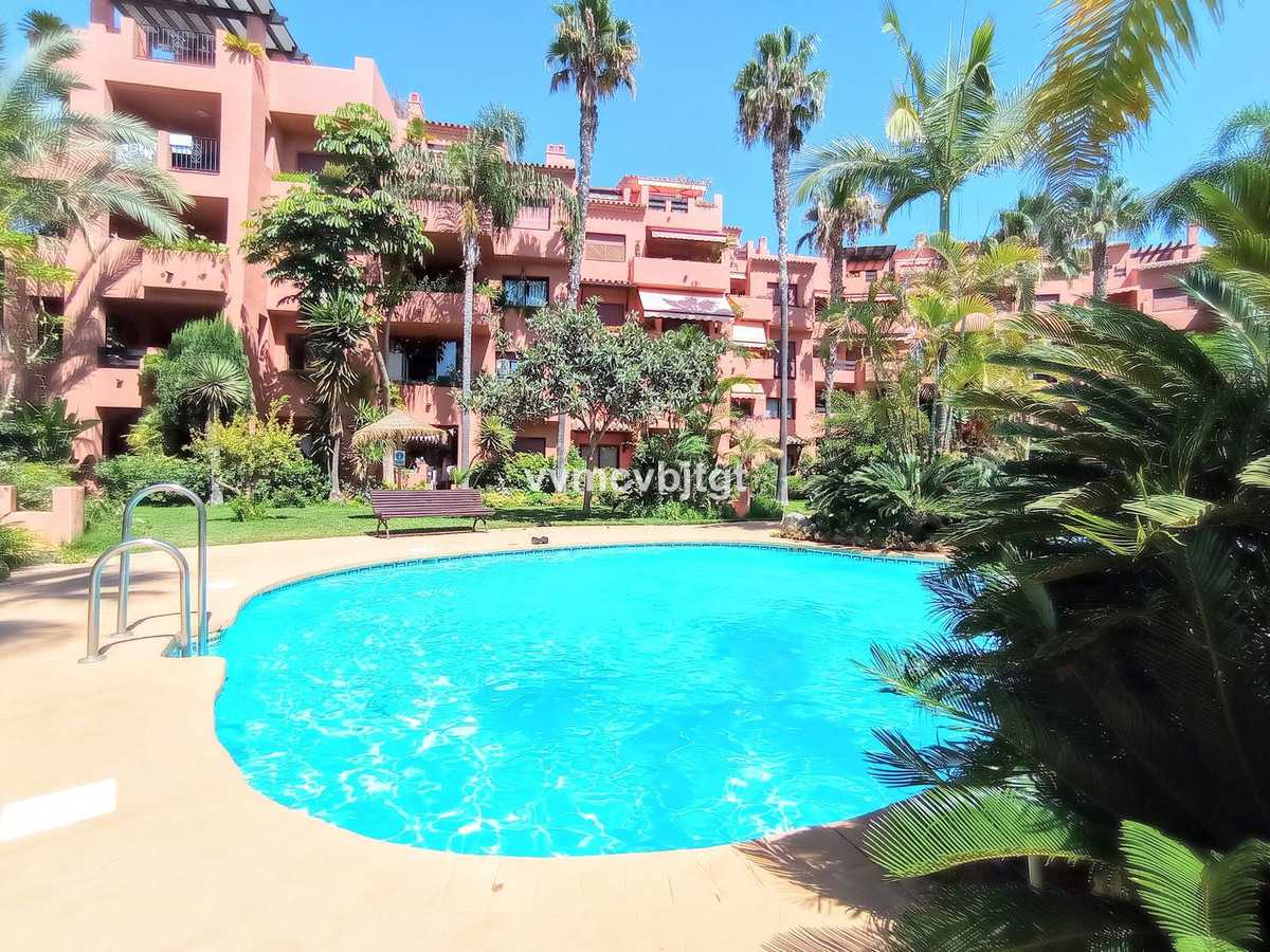 Condominio nel Marbella, Andalusia 10847478