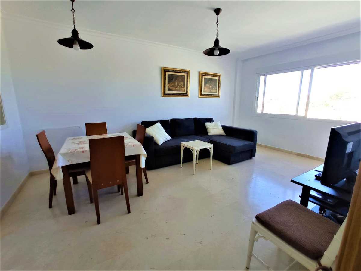 House in Fuengirola, Andalusia 10848591