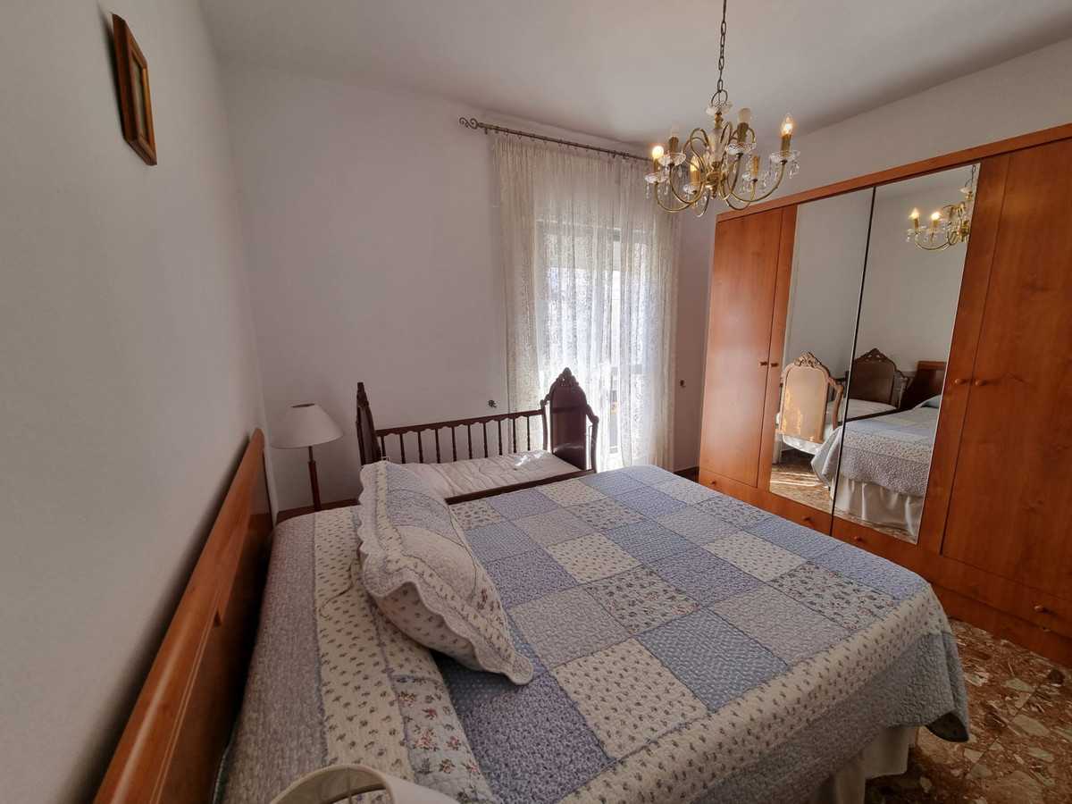 Квартира в Alhaurín el Grande, Andalusia 10848780