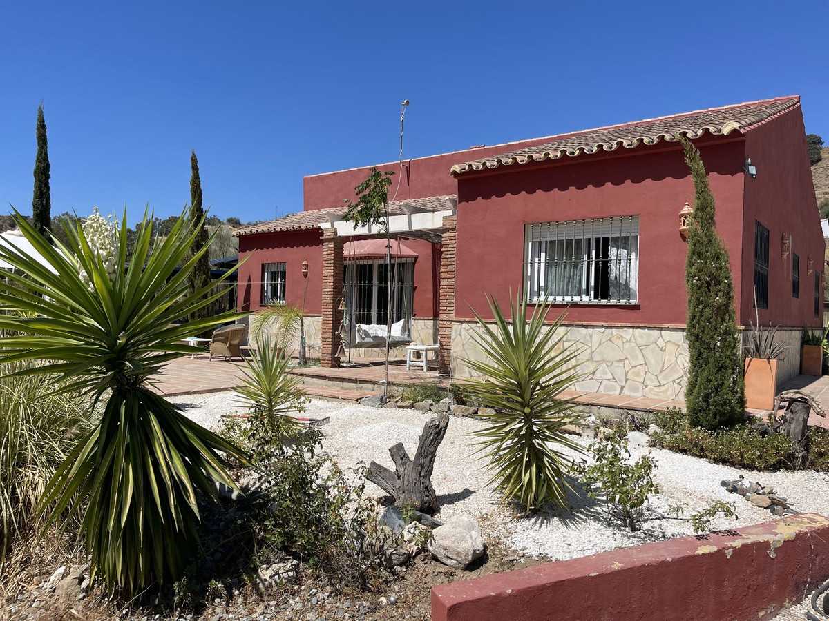 House in Coin, Andalusia 10849000