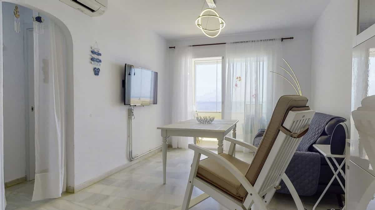Квартира в Фуенхірола, Андалусія 10849220