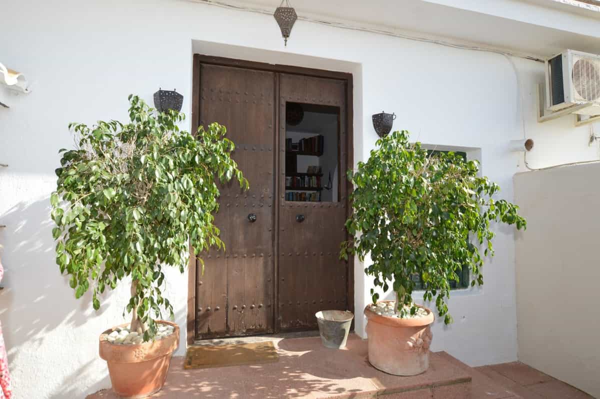 Casa nel Alhaurin el Grande, Andalusia 10849327