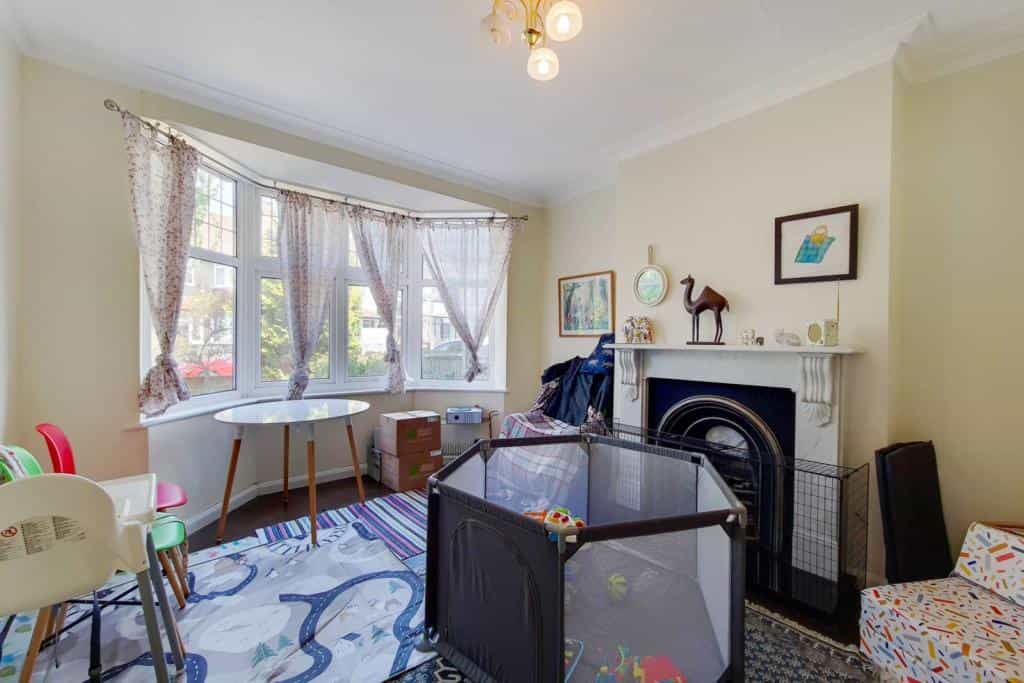 House in Elmers End, Bromley 10849416