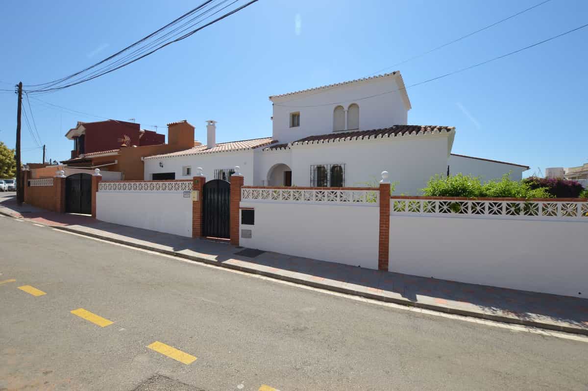 Haus im Santa Fe de los Boliches, Andalusien 10849641