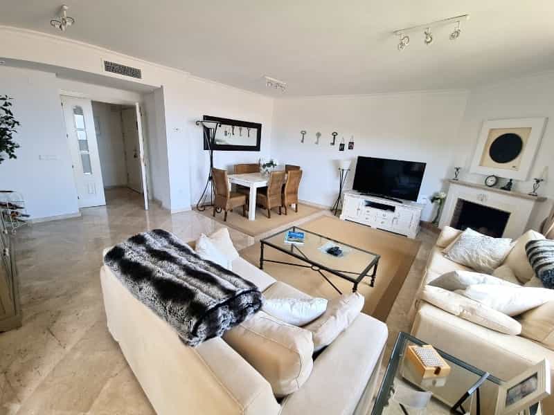 公寓 在 Marbella, Andalucía 10849687