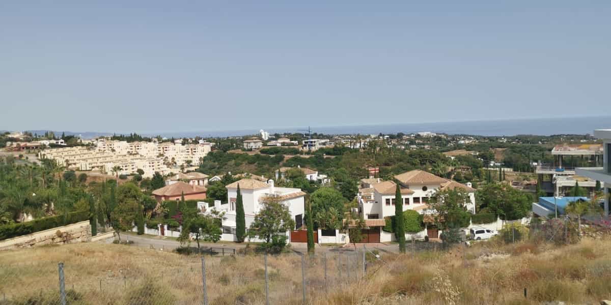 Tanah di Benahavis, Andalusia 10849726