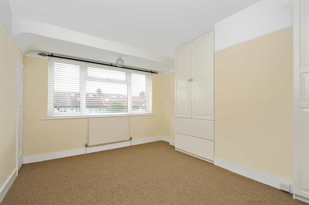House in Elmers End, Bromley 10849821