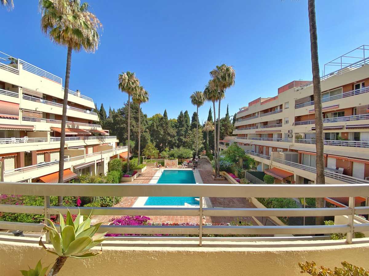 Condominio nel Marbella, Andalusia 10849874