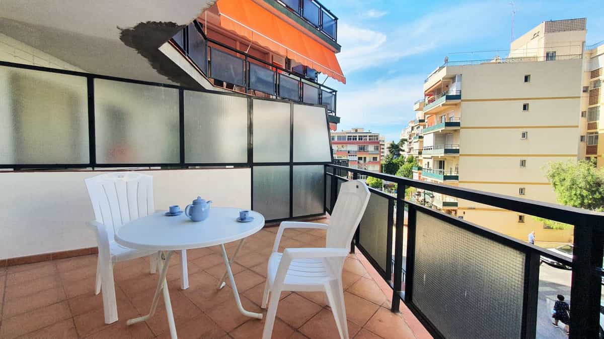 Condominium in Marbella, Andalusia 10849992