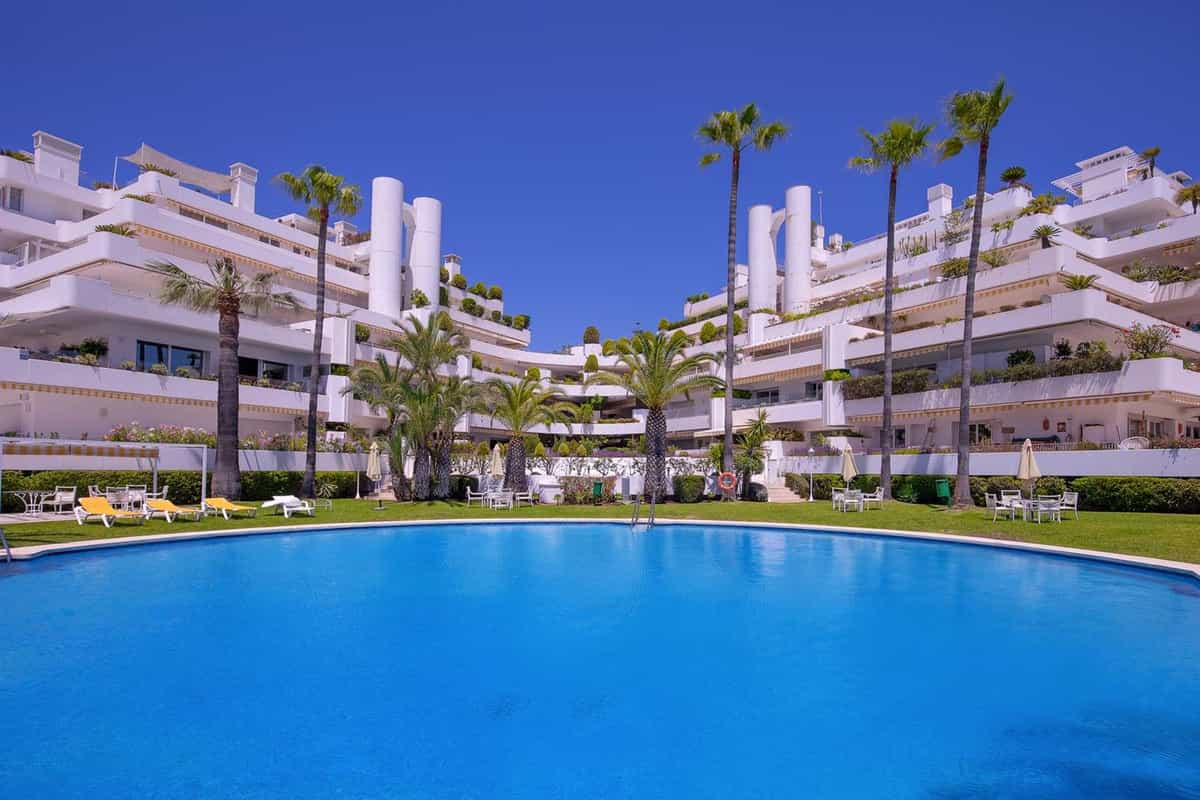 Condominio nel Marbella, Andalusia 10850002