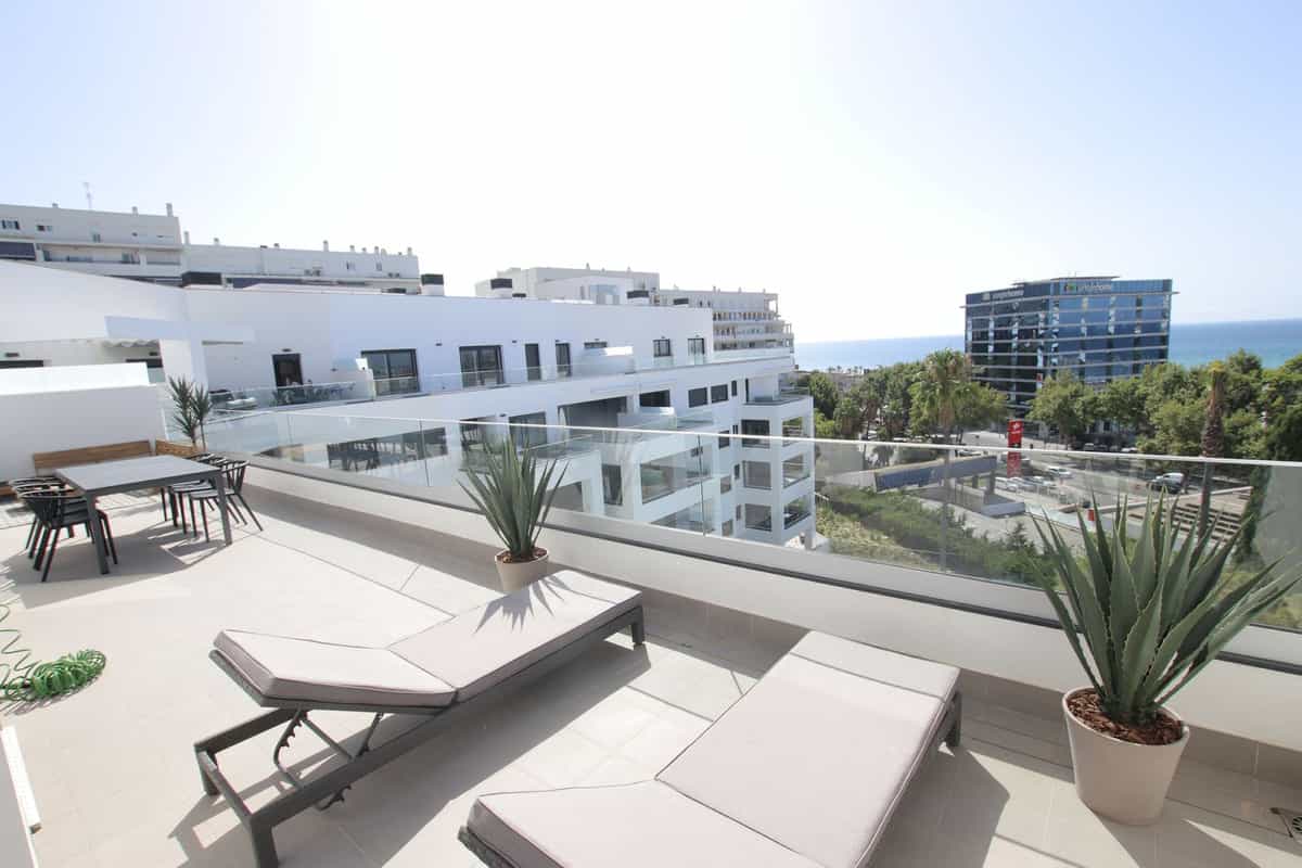 Condominium in Marbella, Andalusië 10850033