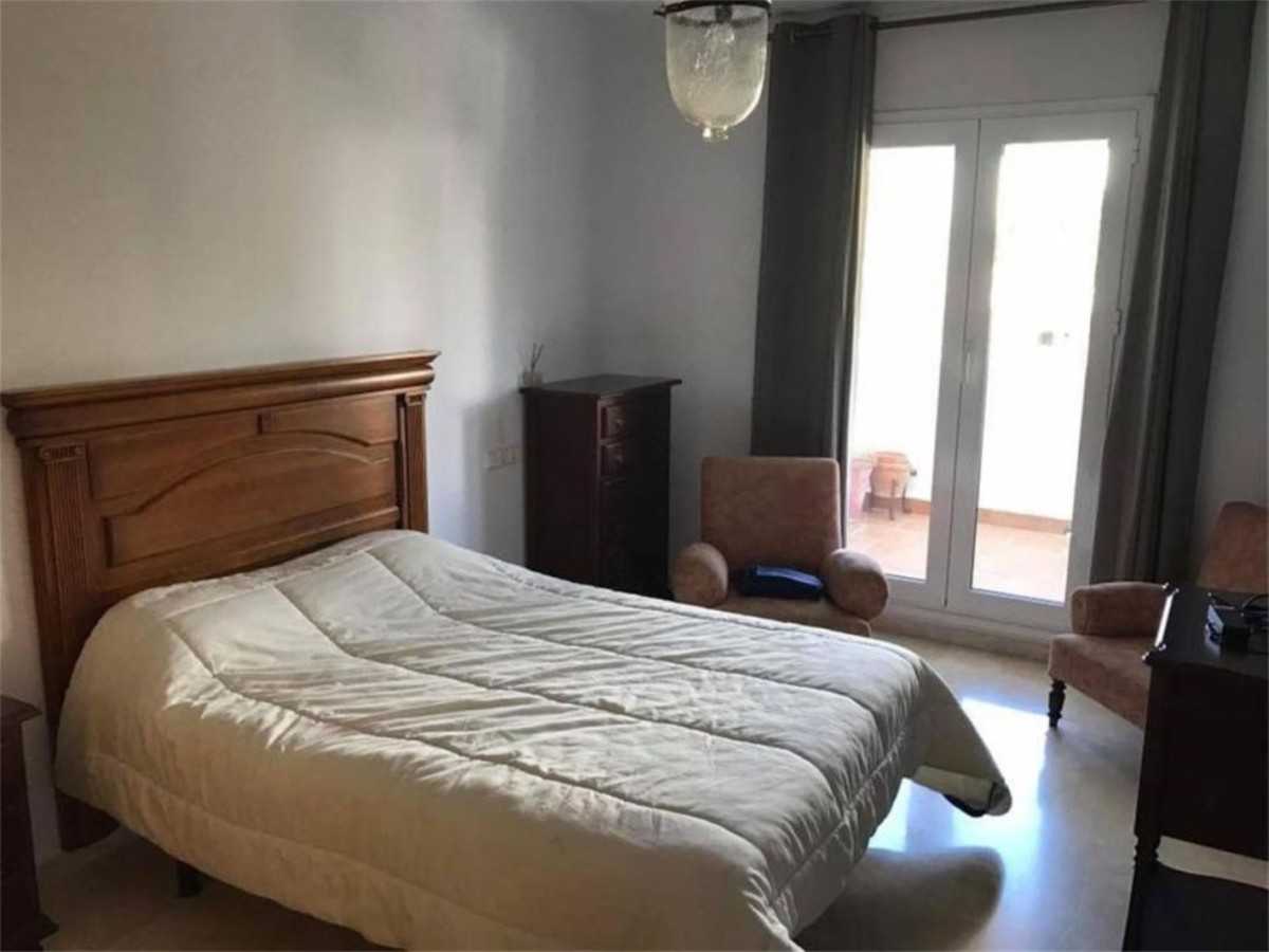 公寓 在 Marbella, Andalucía 10850204