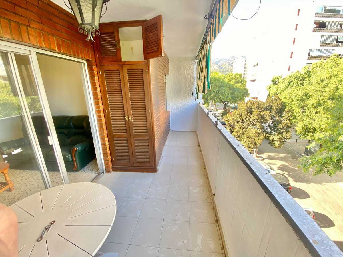 Condominium in Marbella, Andalusië 10850292